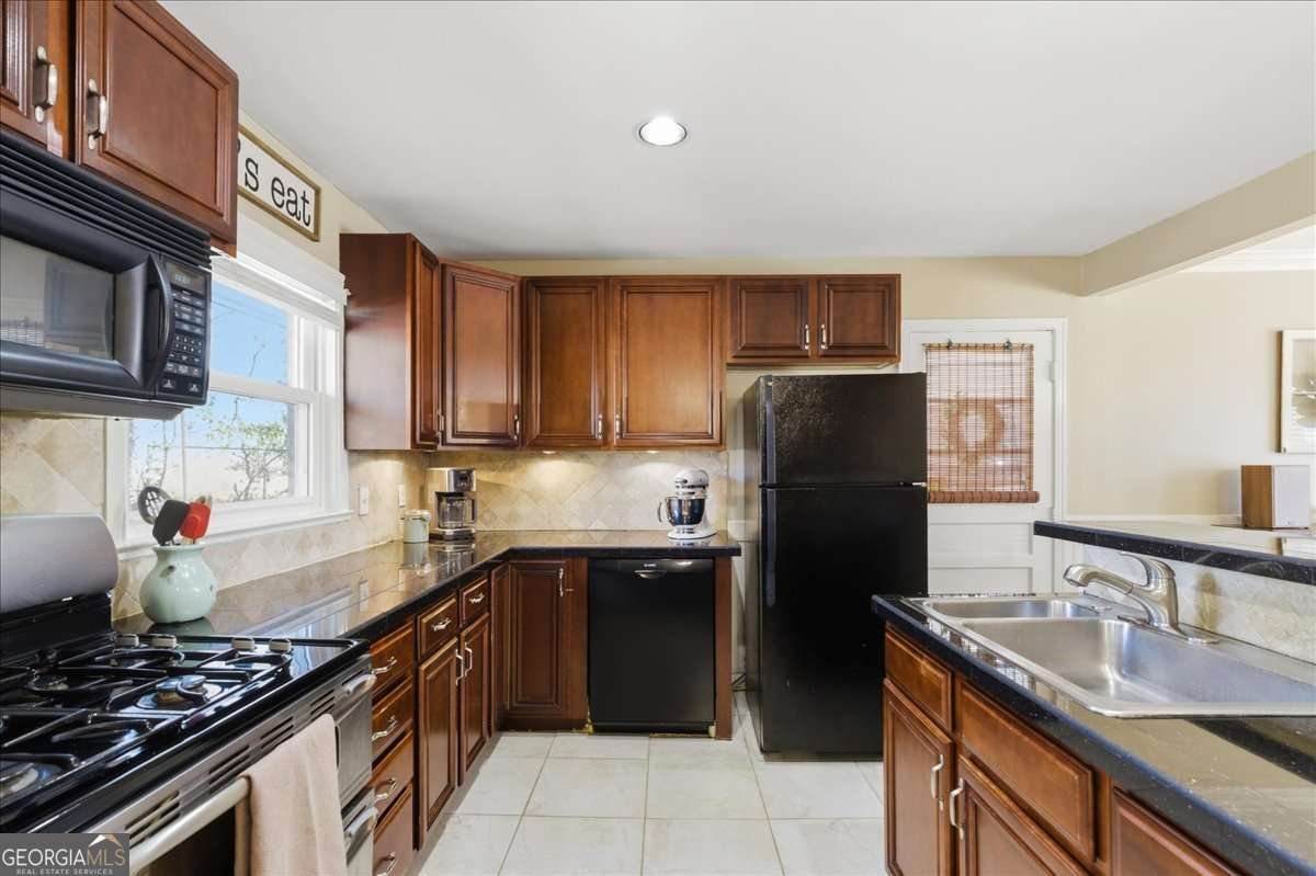 2349 Engineers Drive Marietta - Photo 7