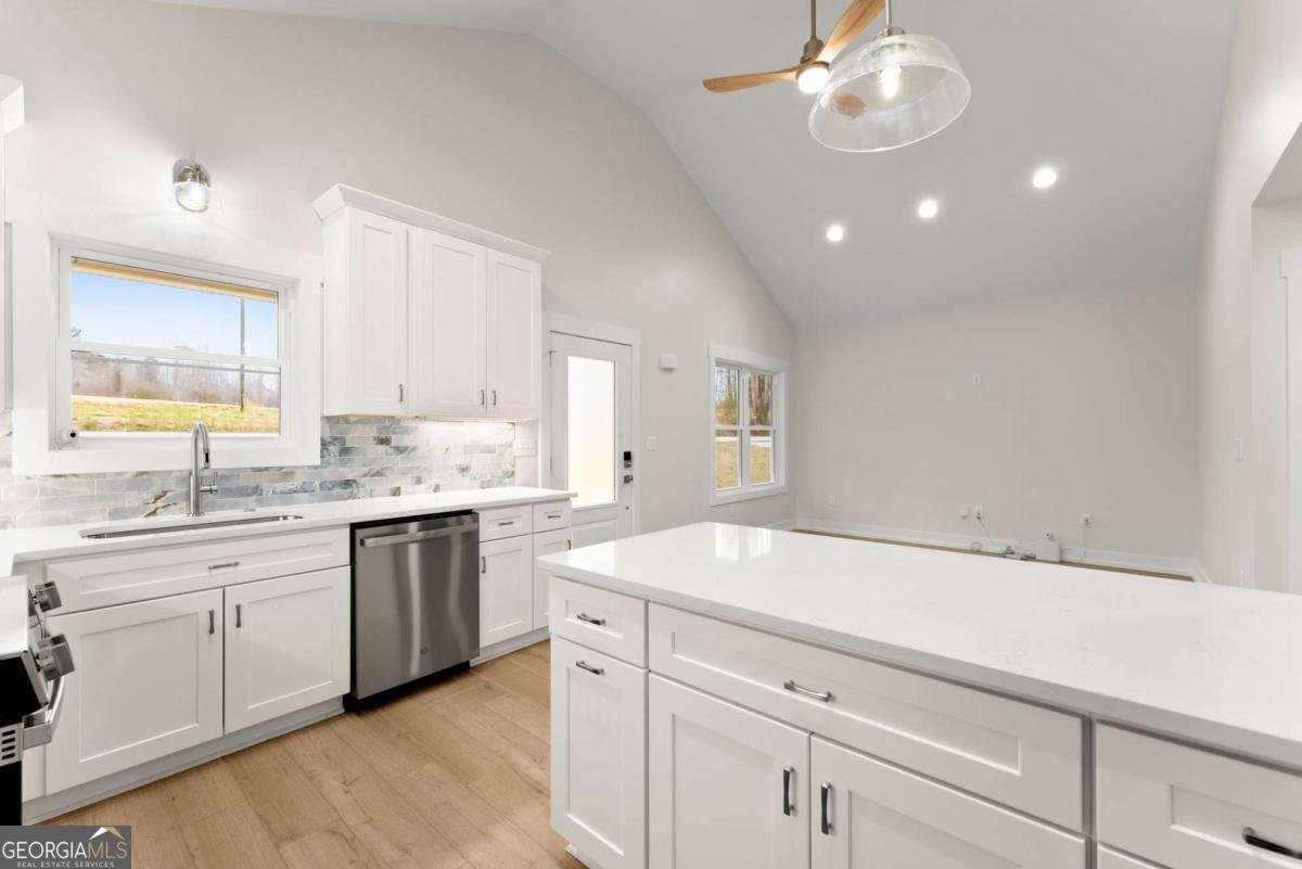 4147 Perry Drive Gainesville - Photo 14