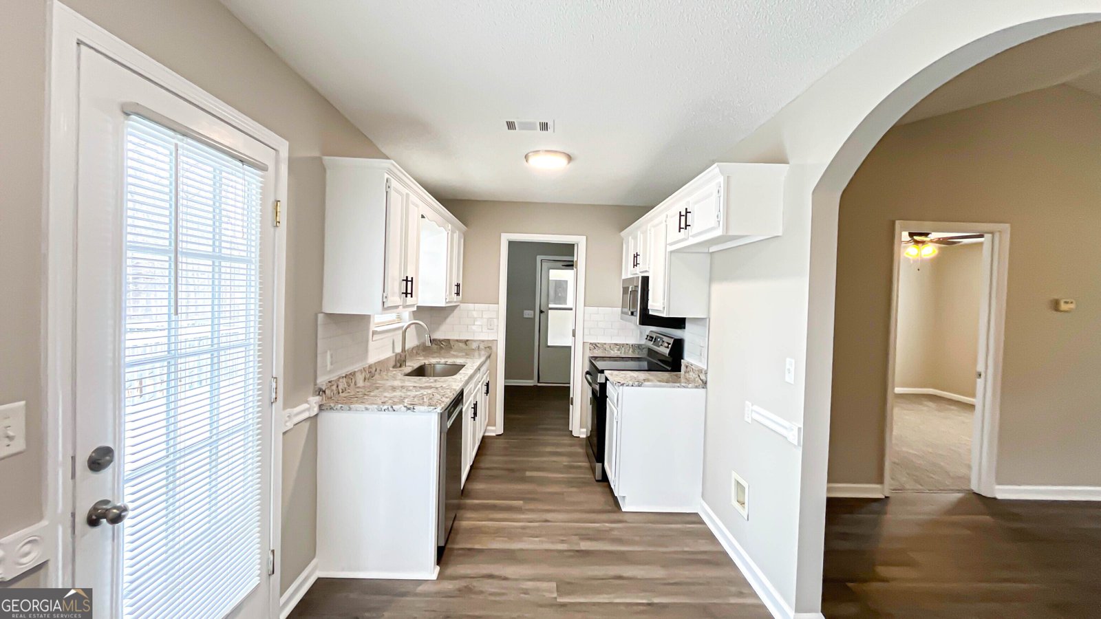 115 Home Court Jenkinsburg - Photo 11