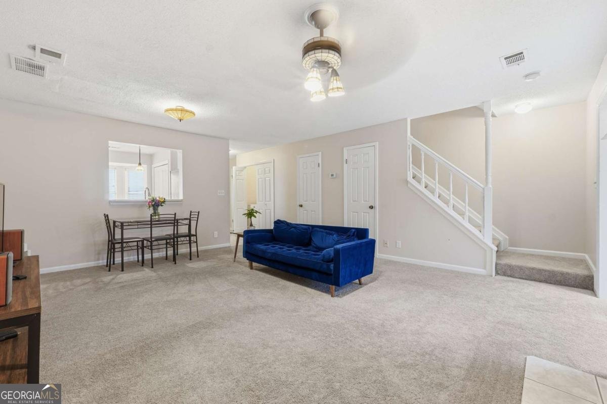 2090 Fairways Court Kennesaw - Photo 6