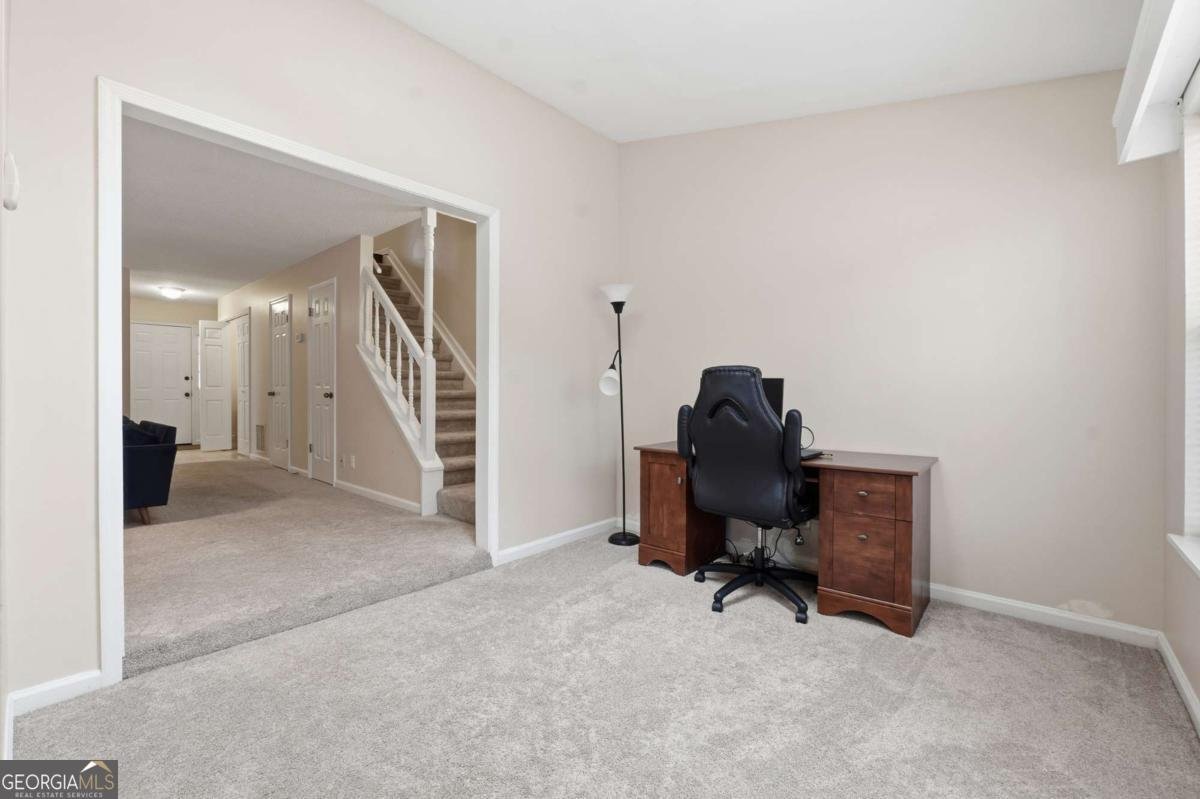 2090 Fairways Court Kennesaw - Photo 7