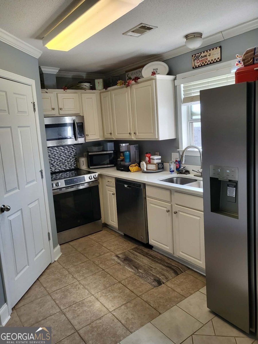 126 Millbrook Drive Warner Robins - Photo 9