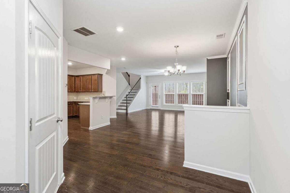 1615 Hampton Oaks Drive Alpharetta - Photo 6