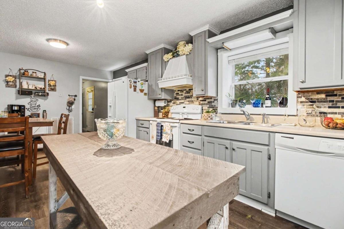 1932 River Bend Road Plainville - Photo 13