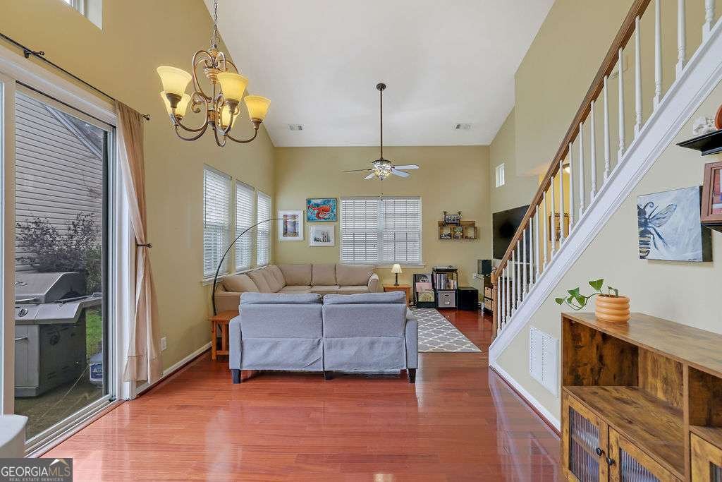 423 Oaks Trail Woodstock - Photo 13