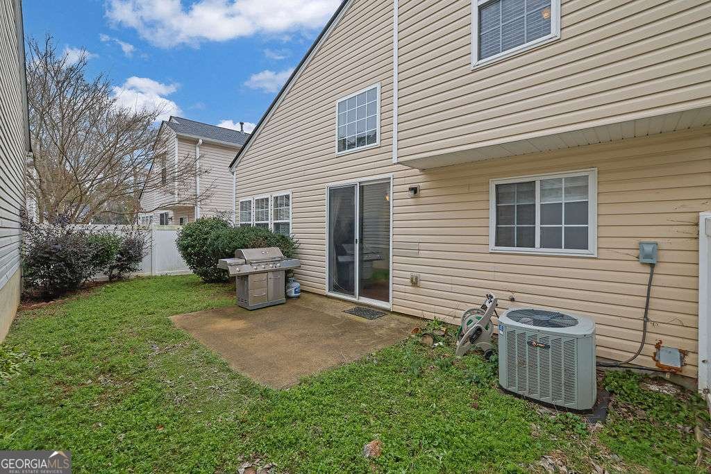 423 Oaks Trail Woodstock - Photo 30