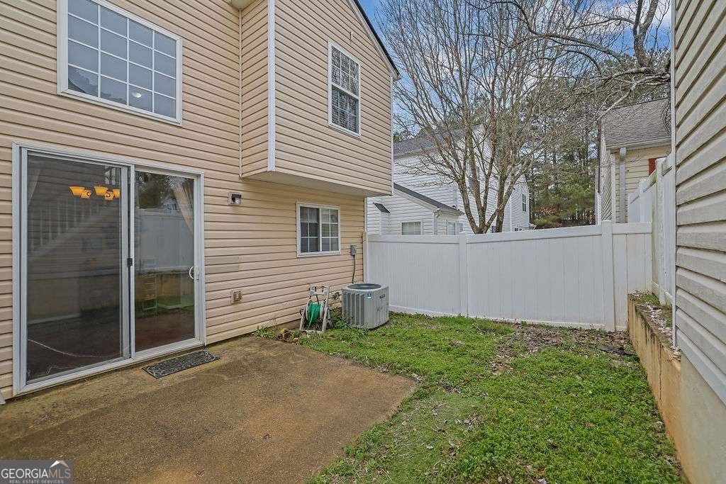 423 Oaks Trail Woodstock - Photo 33