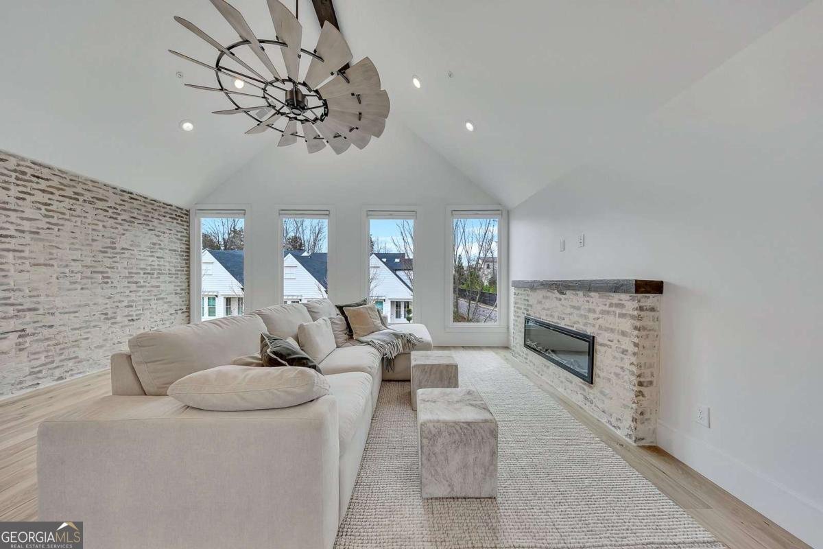 411 Burgundy Way Woodstock - Photo 16