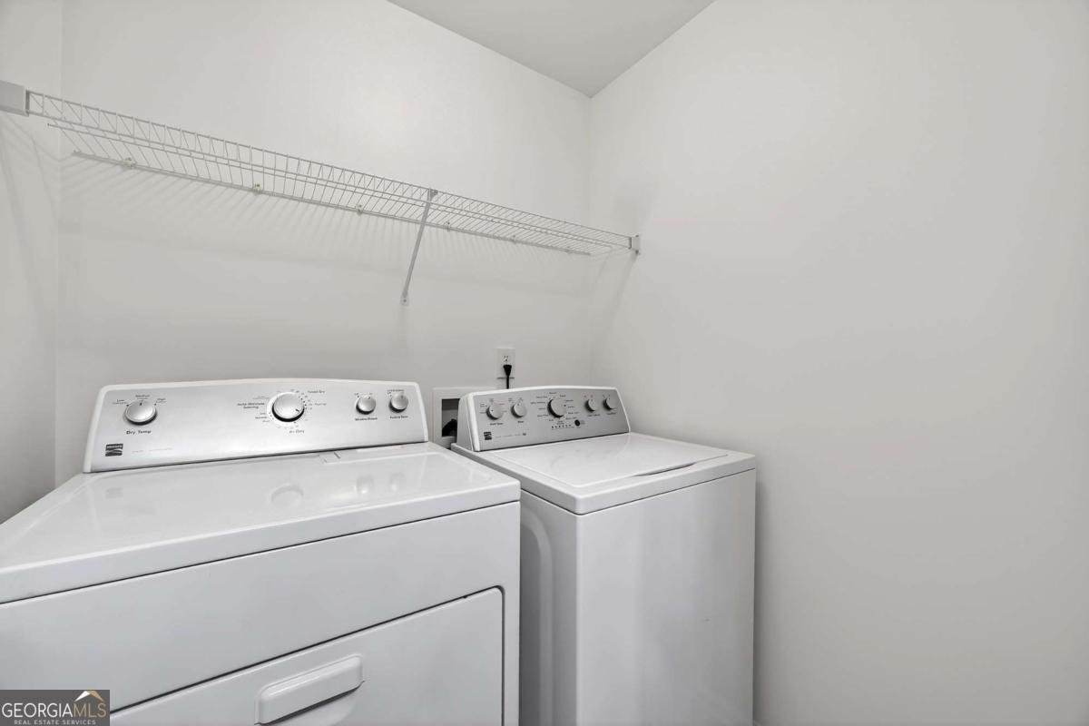 1322 Melrose Woods LN Lawrenceville - Photo 17