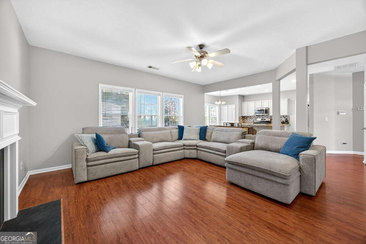 1322 Melrose Woods LN Lawrenceville - Photo 6