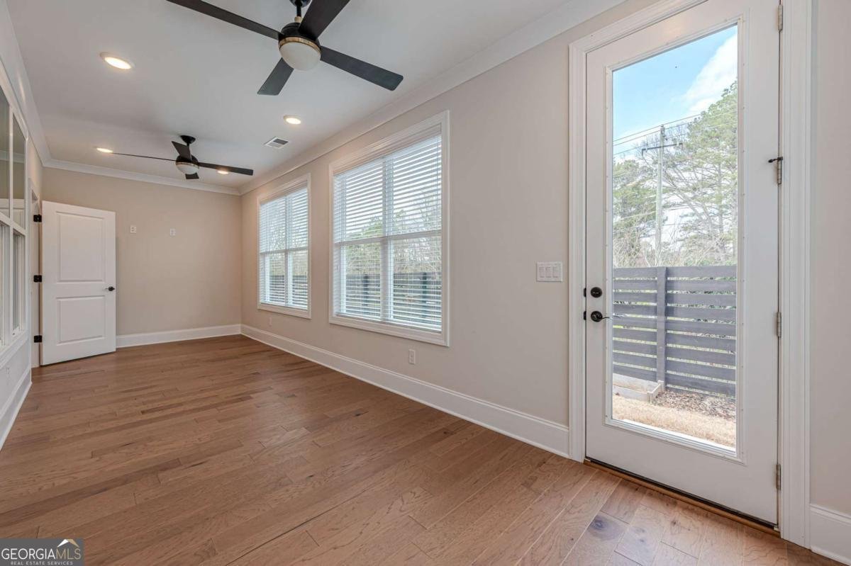 1071 Amarose Lane Marietta - Photo 19