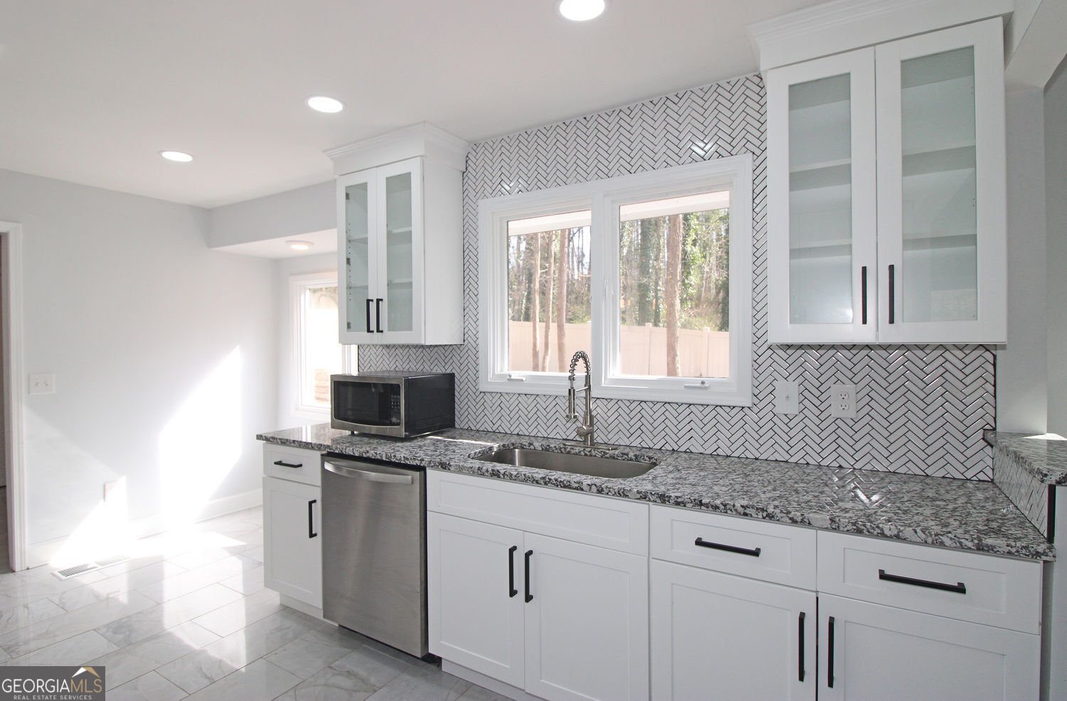 5077 Martindale Lane Stone Mountain - Photo 14