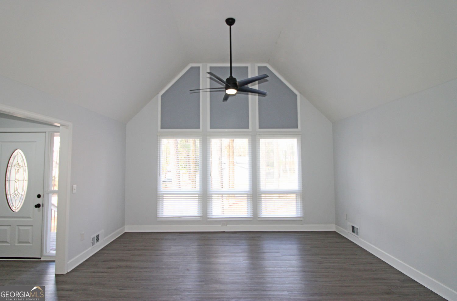 5077 Martindale Lane Stone Mountain - Photo 9