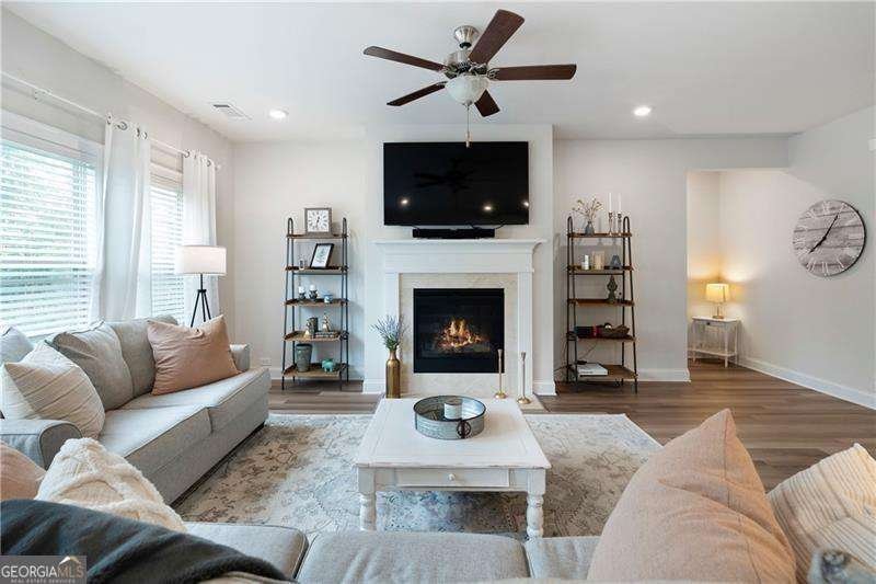 207 Meadows Court Woodstock - Photo 12