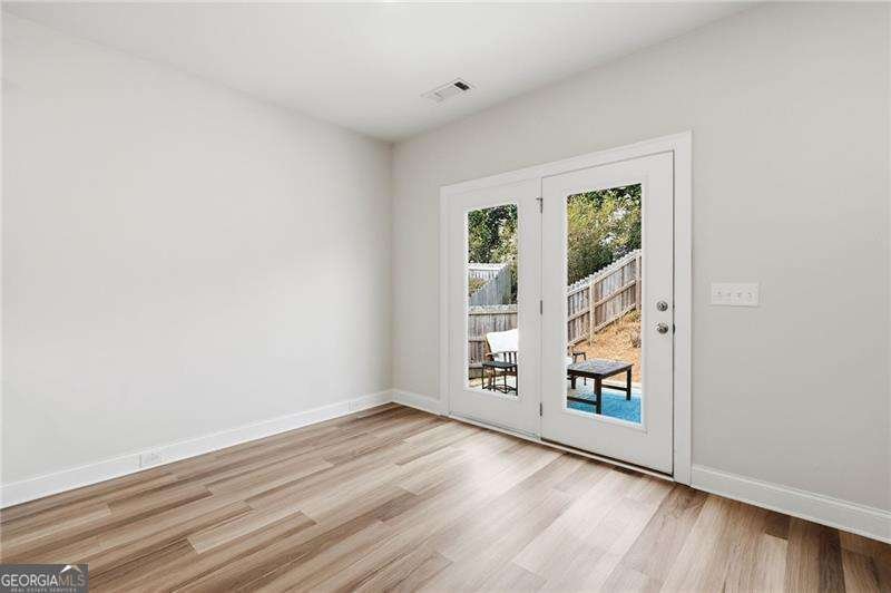 207 Meadows Court Woodstock - Photo 28