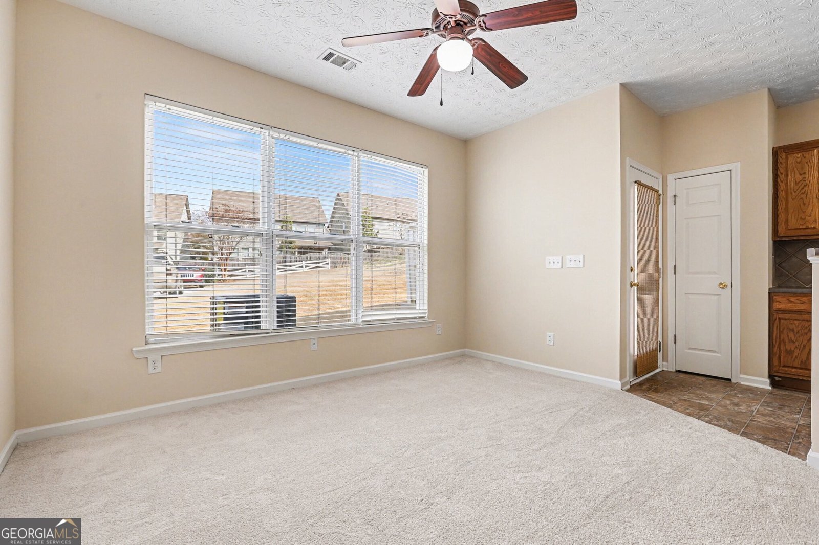 6632 Splashwater Drive Flowery Branch - Photo 12