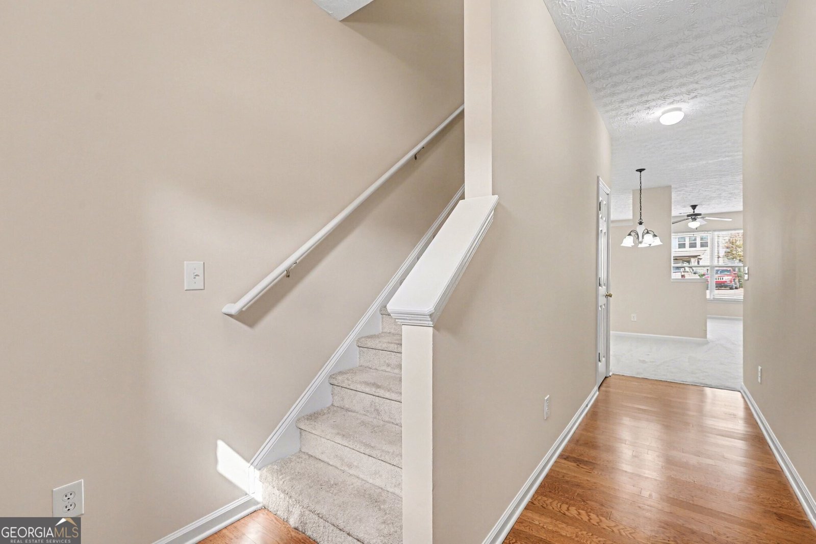 6632 Splashwater Drive Flowery Branch - Photo 8