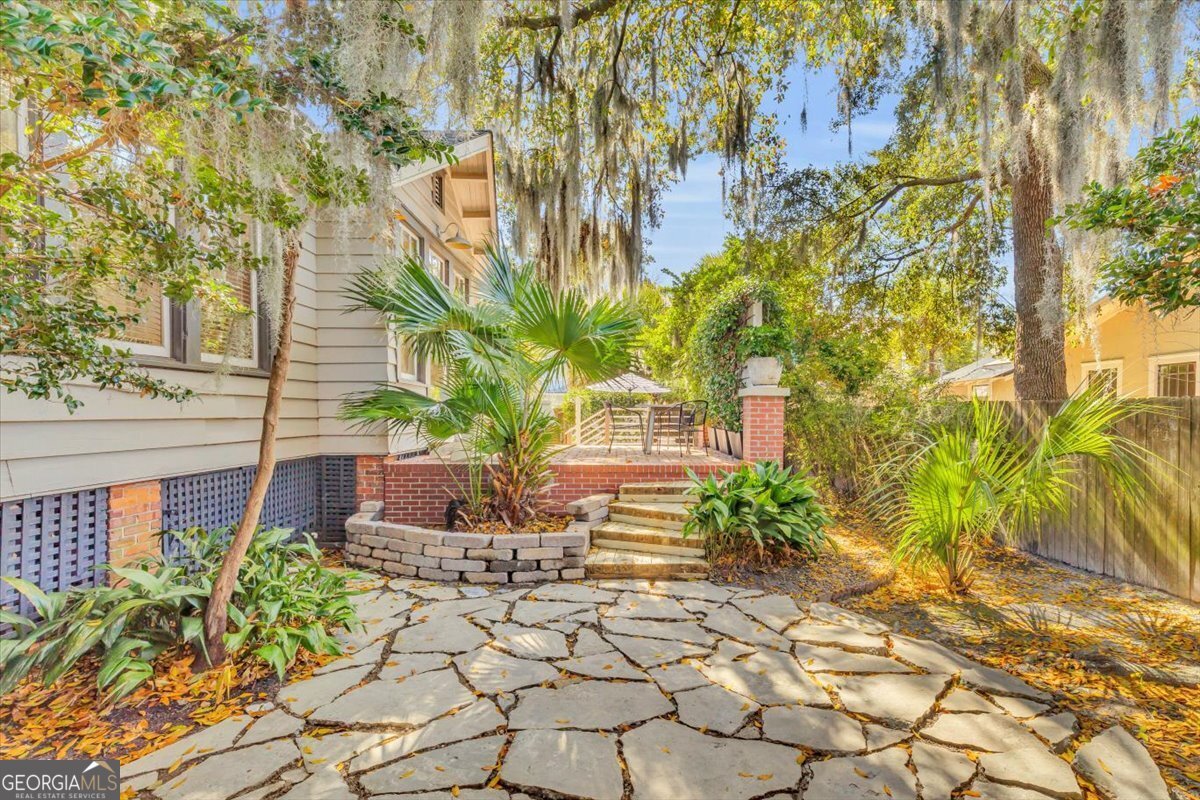 2403 Harmon Street Savannah - Photo 28