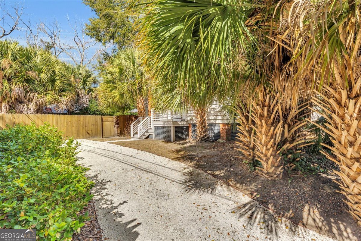 2403 Harmon Street Savannah - Photo 30