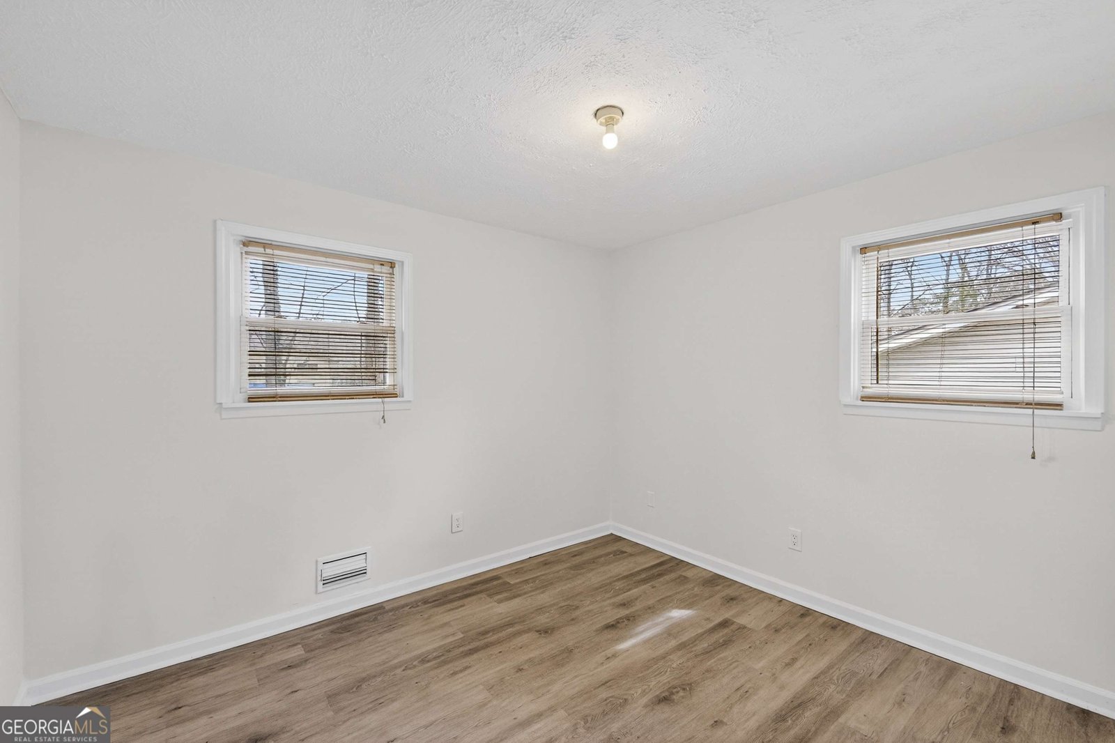 8845 Ashwood Drive Riverdale - Photo 13