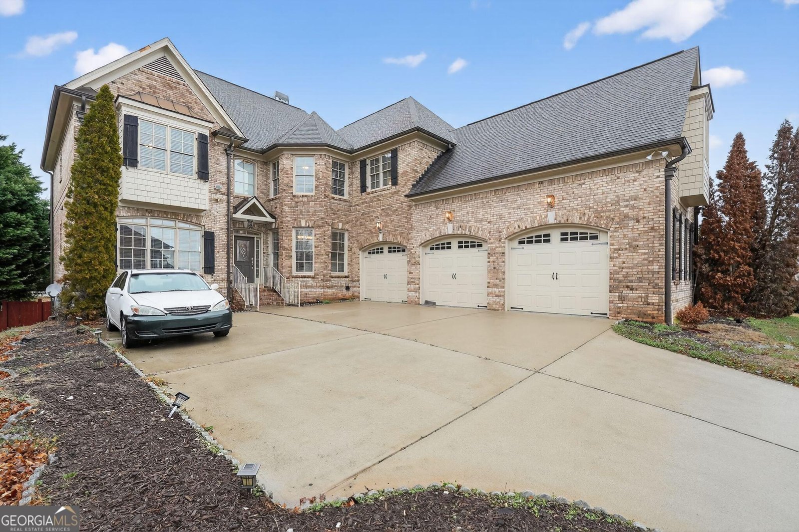 4562 Worthings Drive Powder Springs - Photo 1