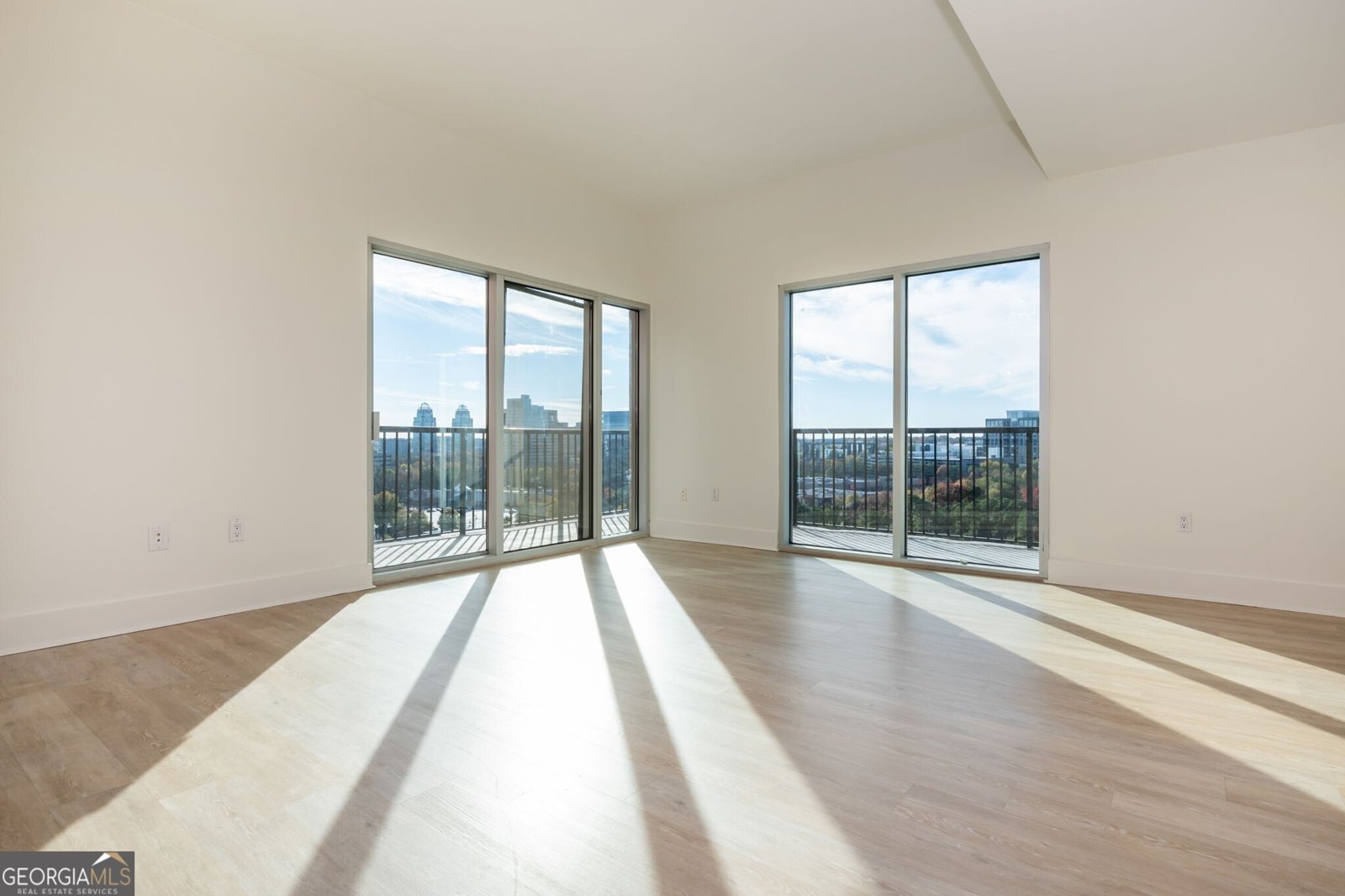 4561 Olde Perimeter Way Atlanta - Photo 11