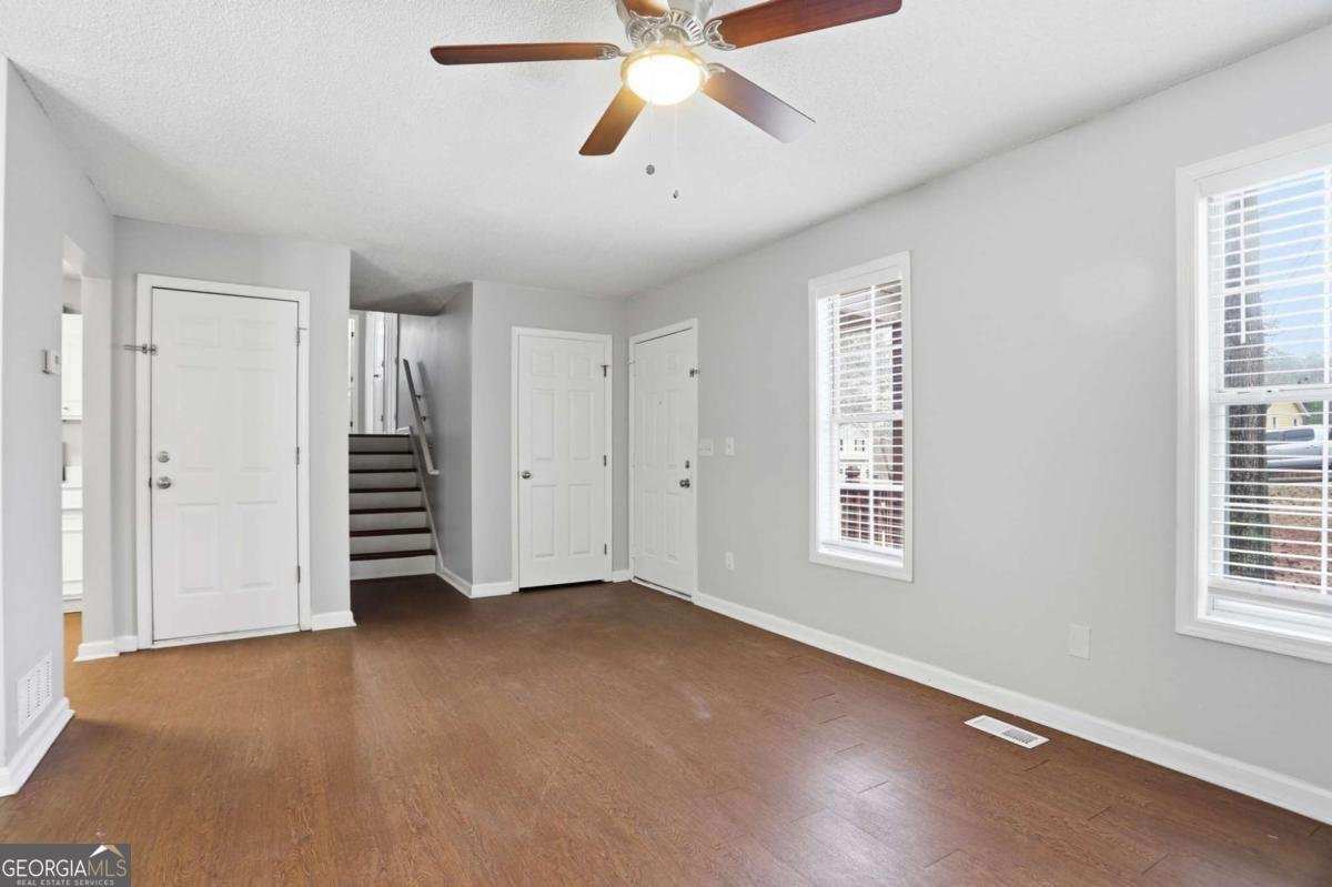 113 Hampton Drive Dallas - Photo 12