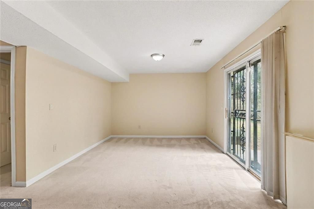 6811 Edmonton Court Lithonia - Photo 29