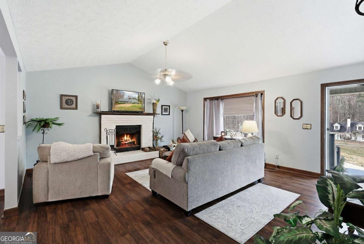 5730 Garden Walk Flowery Branch - Photo 7