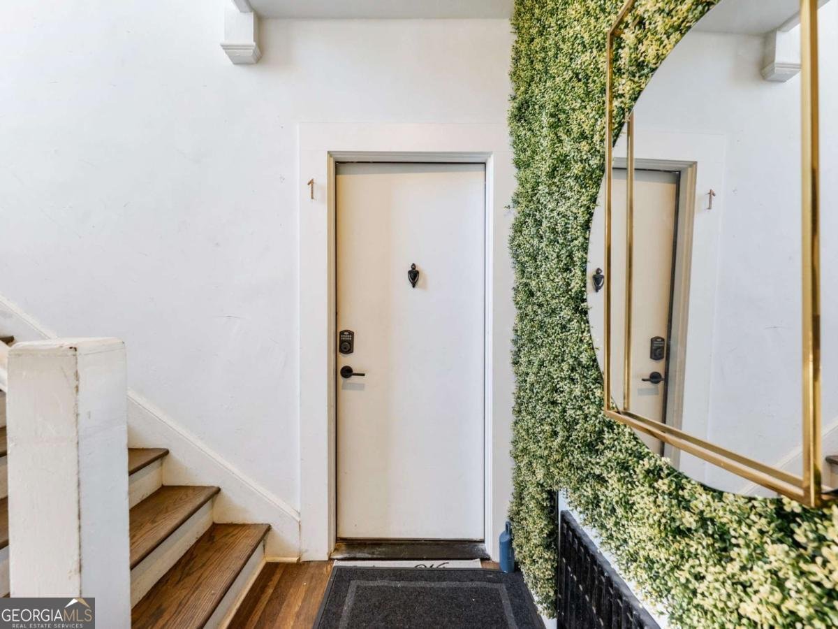 88 Peachtree Memorial Drive Atlanta - Photo 9