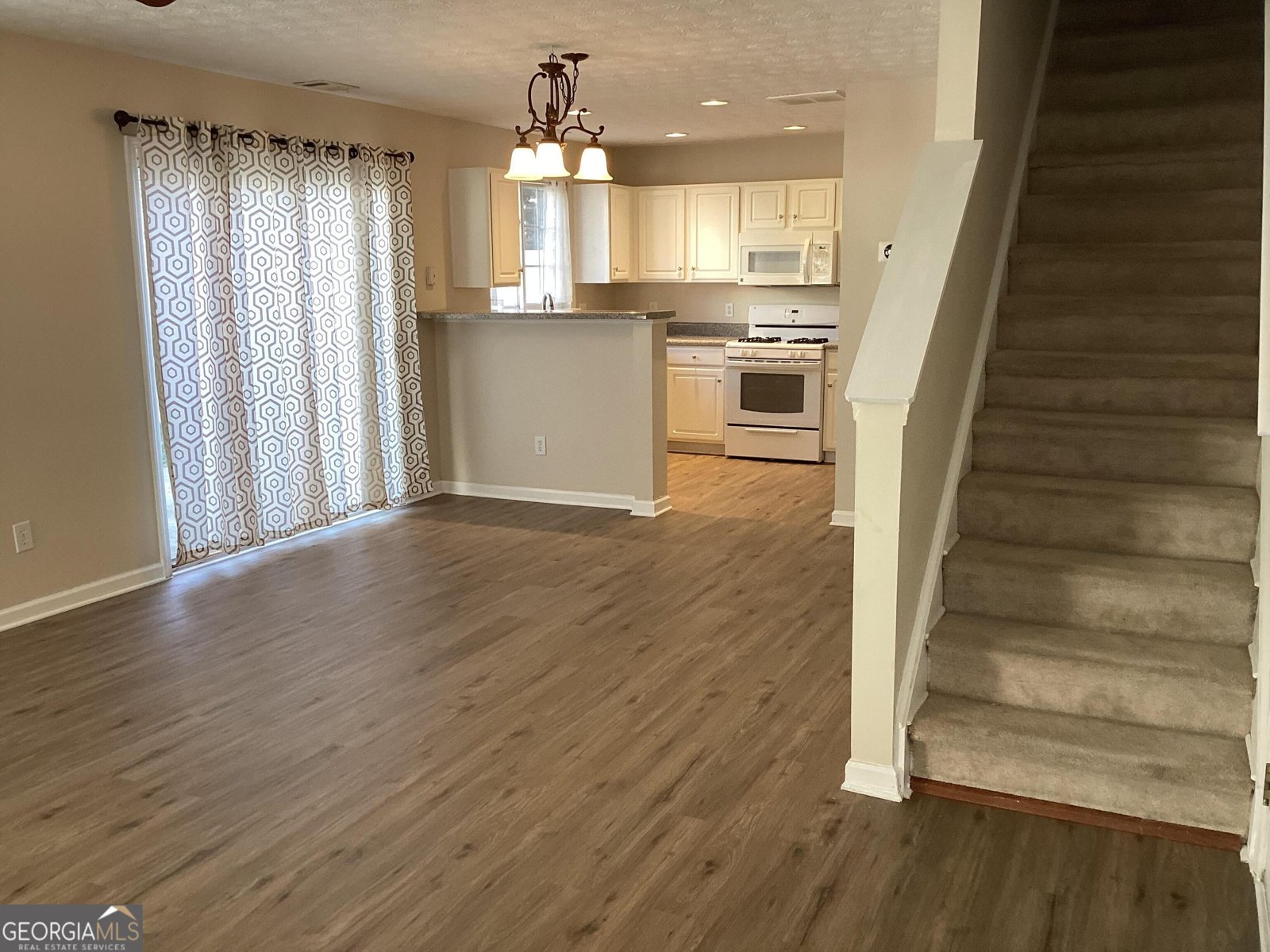 127 Swanee Lane Woodstock - Photo 12