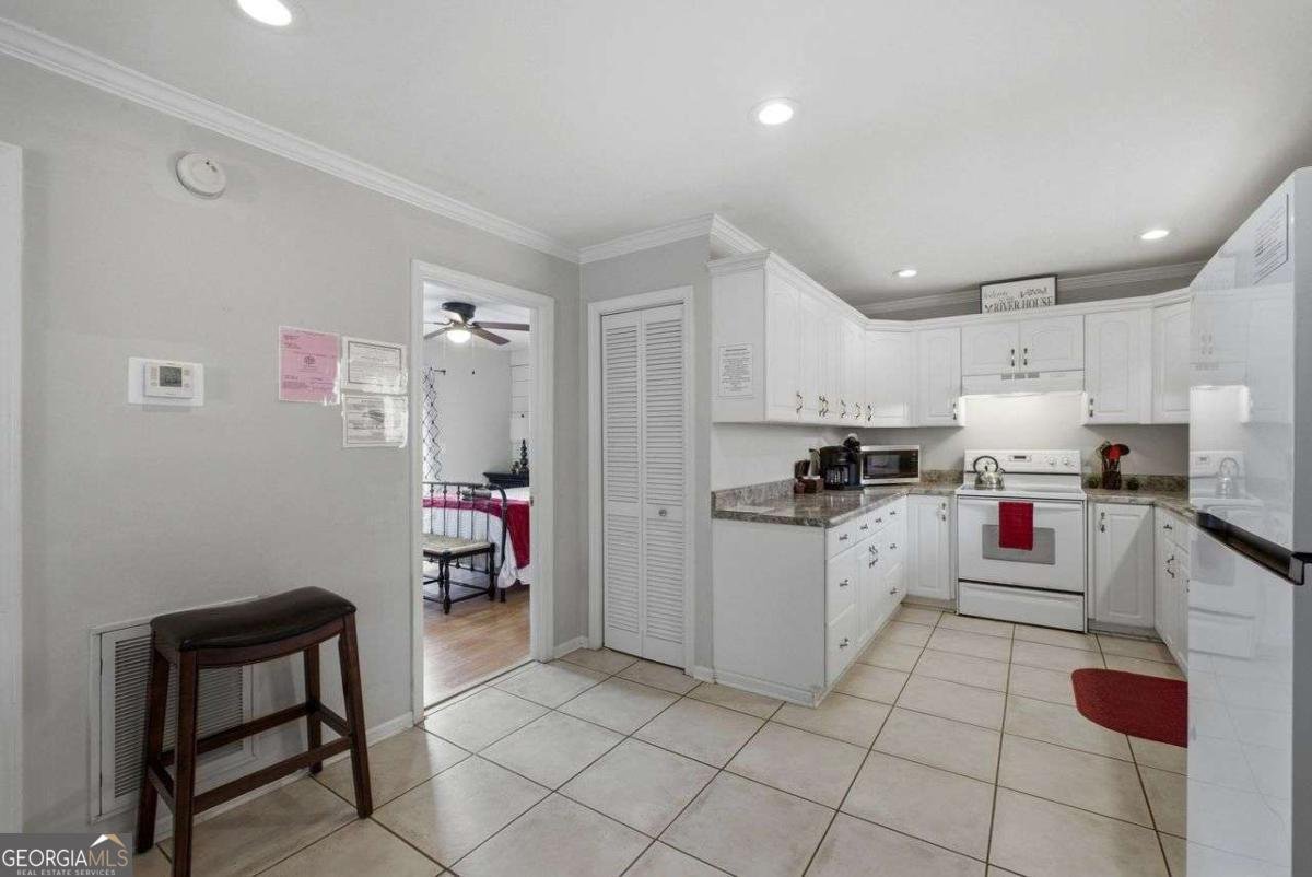 858 River Forest Run Cleveland - Photo 12