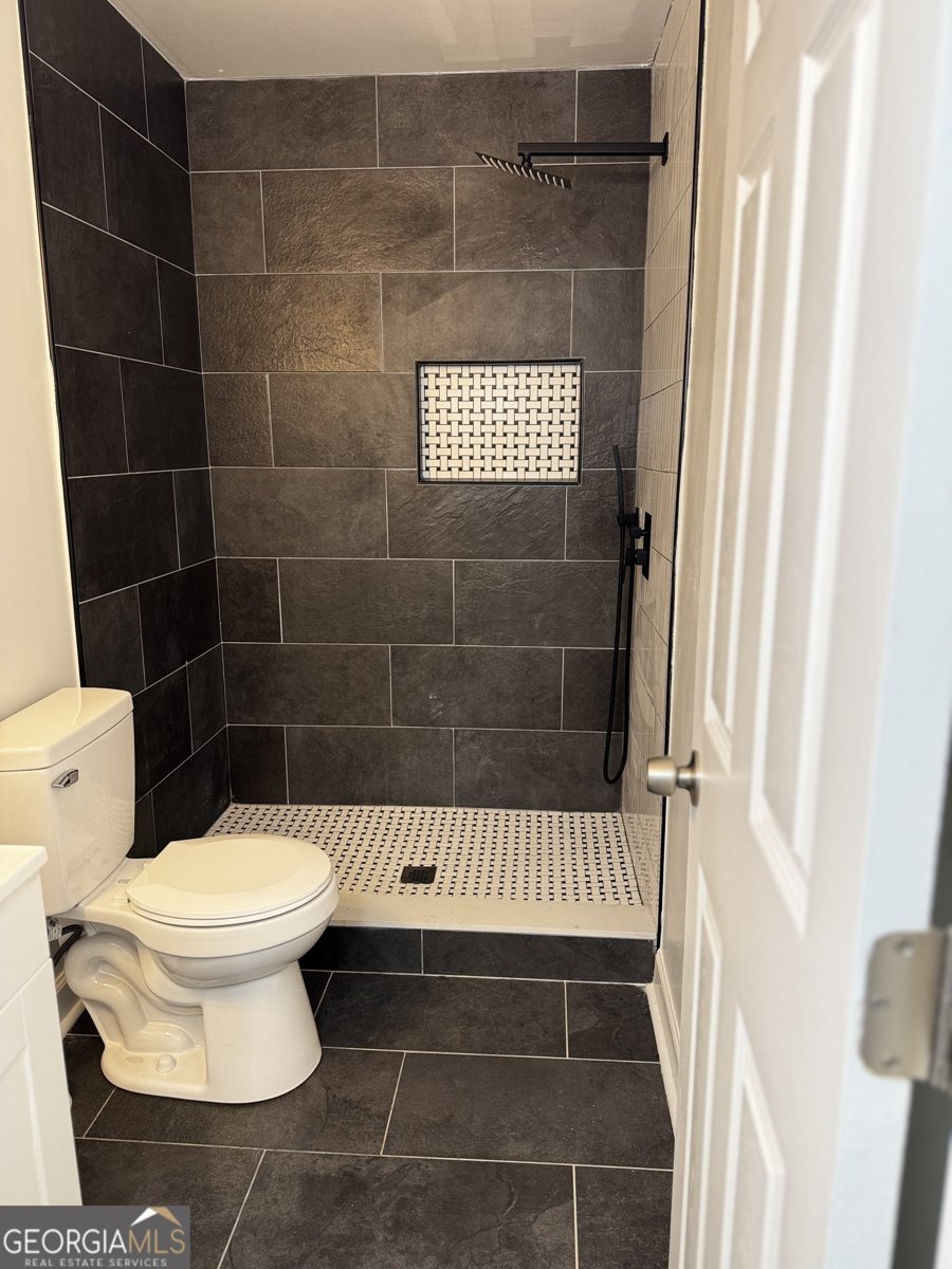 287 Banberry Drive Atlanta - Photo 8