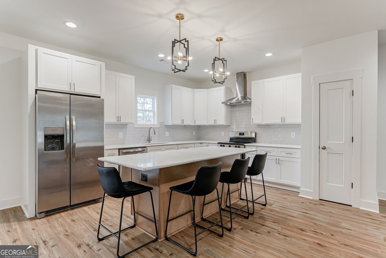 552 Clayton Street Commerce - Photo 8