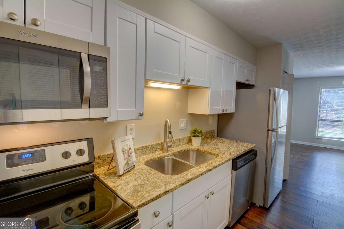 6241 Overlook Road Peachtree Corners - Photo 1