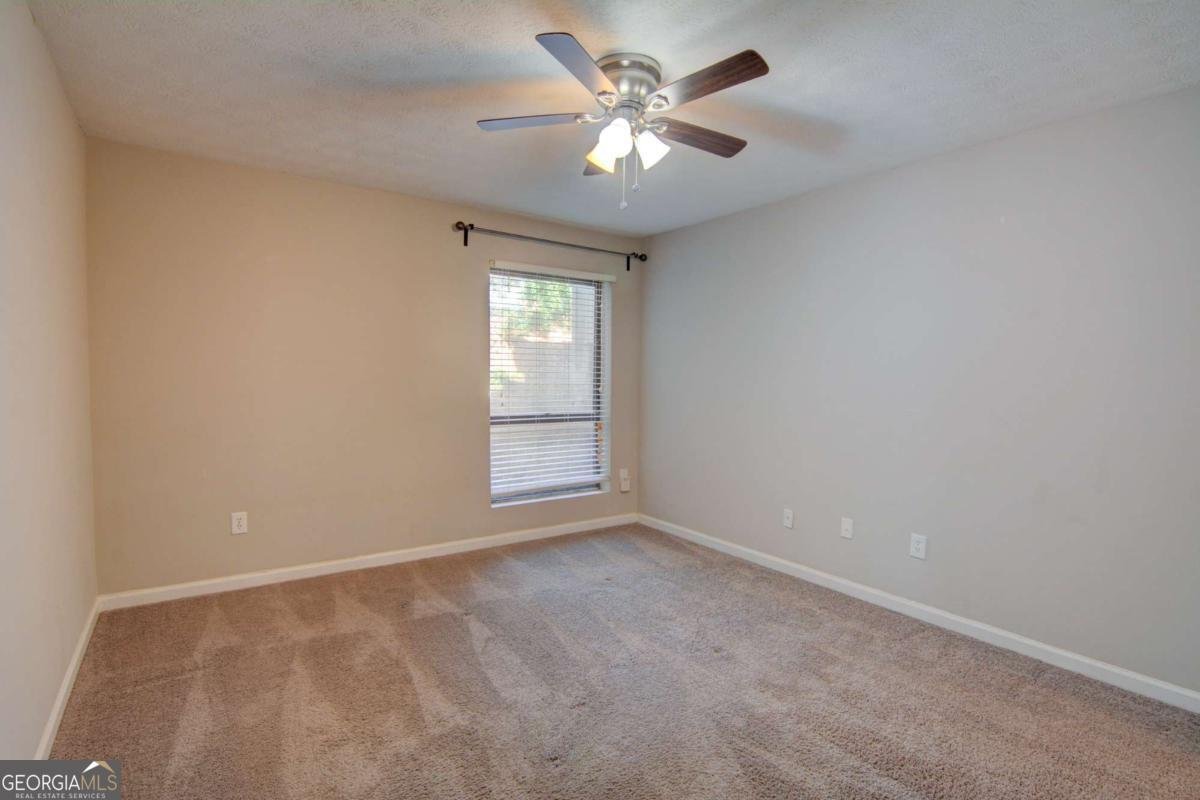6241 Overlook Road Peachtree Corners - Photo 10