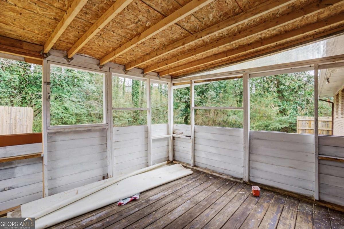 719 San Miguel Drive Stone Mountain - Photo 17