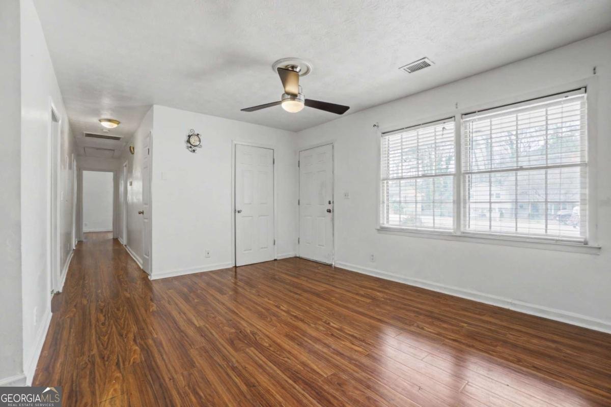 719 San Miguel Drive Stone Mountain - Photo 8