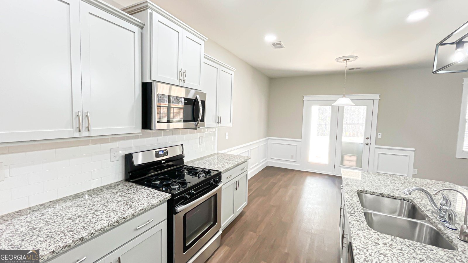 7663 Watson Circle Locust Grove - Photo 14