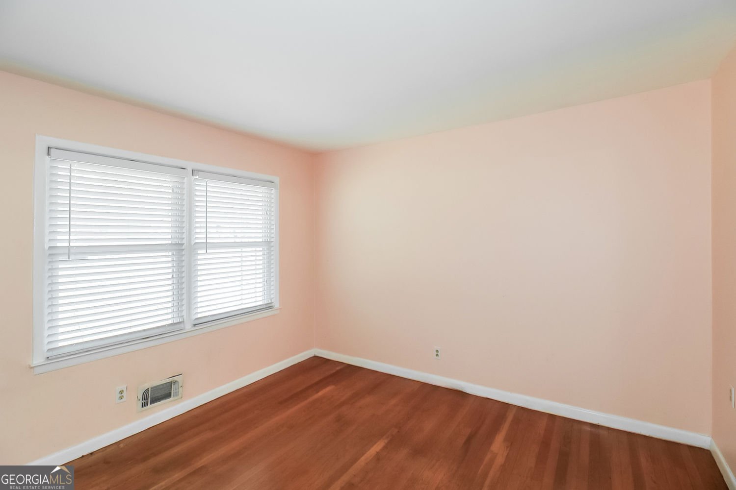 1146 Fayetteville Road Riverdale - Photo 11