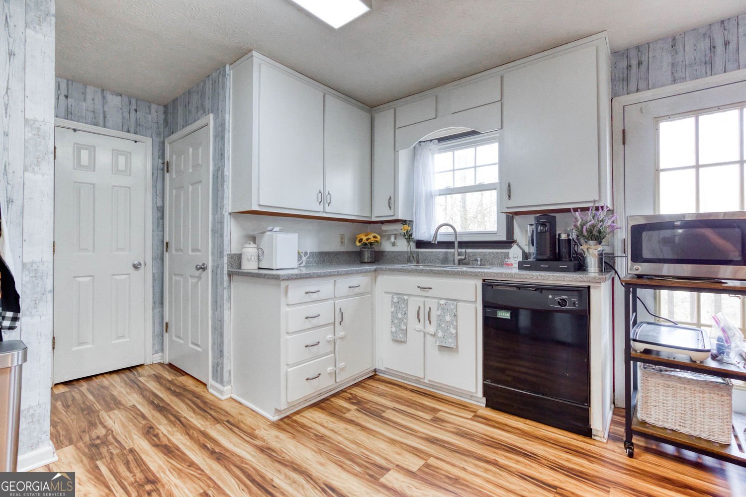 3768 Windy Hill Drive Conyers - Photo 11