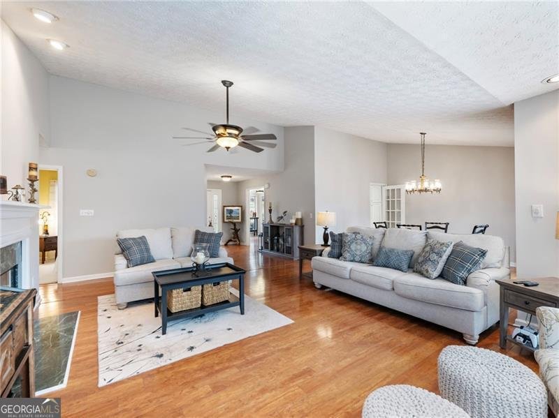 6650 Lake Run Drive Flowery Branch - Photo 10