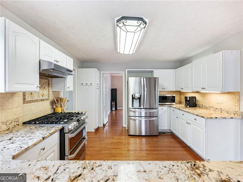 6650 Lake Run Drive Flowery Branch - Photo 24