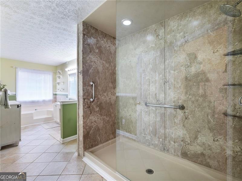 6650 Lake Run Drive Flowery Branch - Photo 29