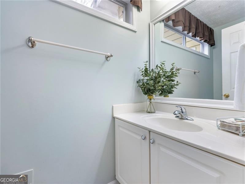 6650 Lake Run Drive Flowery Branch - Photo 39