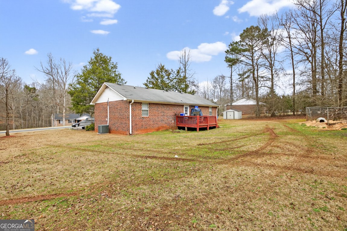 205 Big Oak Circle Athens - Photo 17