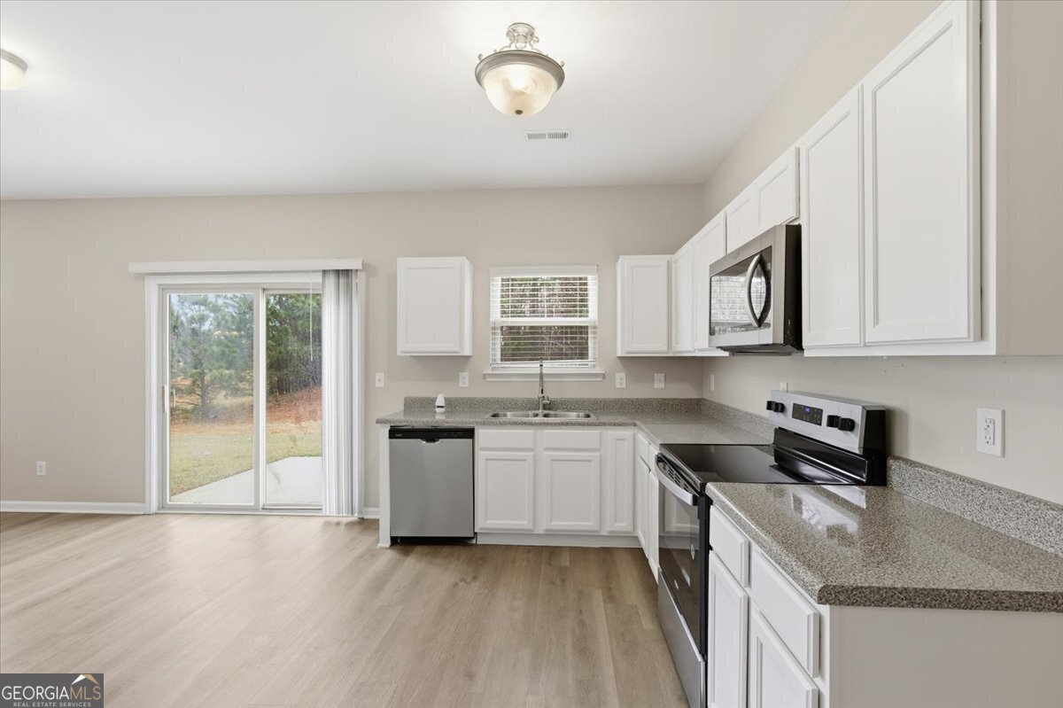 395 Bandelier Circle Hampton - Photo 14