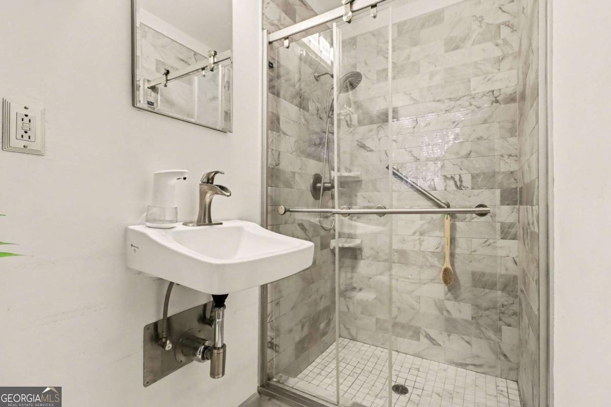 3759 Waldrop Road Decatur - Photo 14