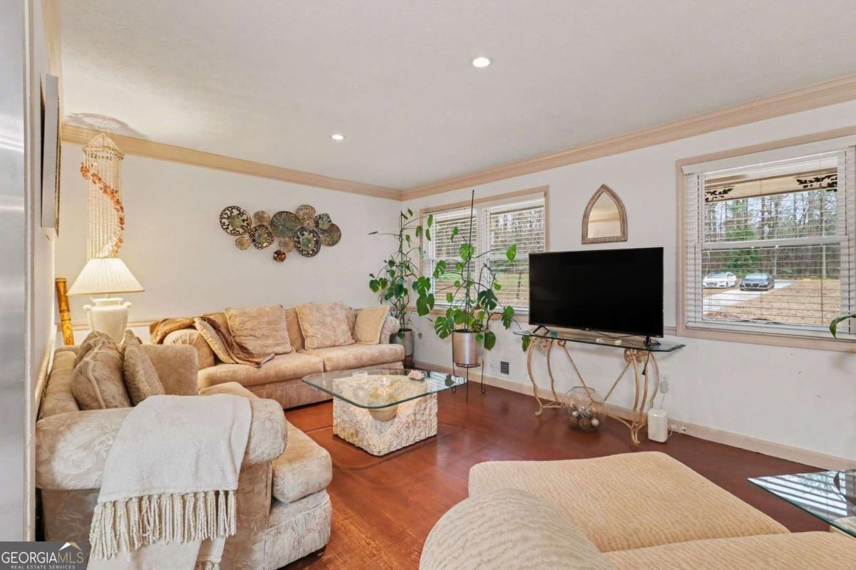 3759 Waldrop Road Decatur - Photo 6