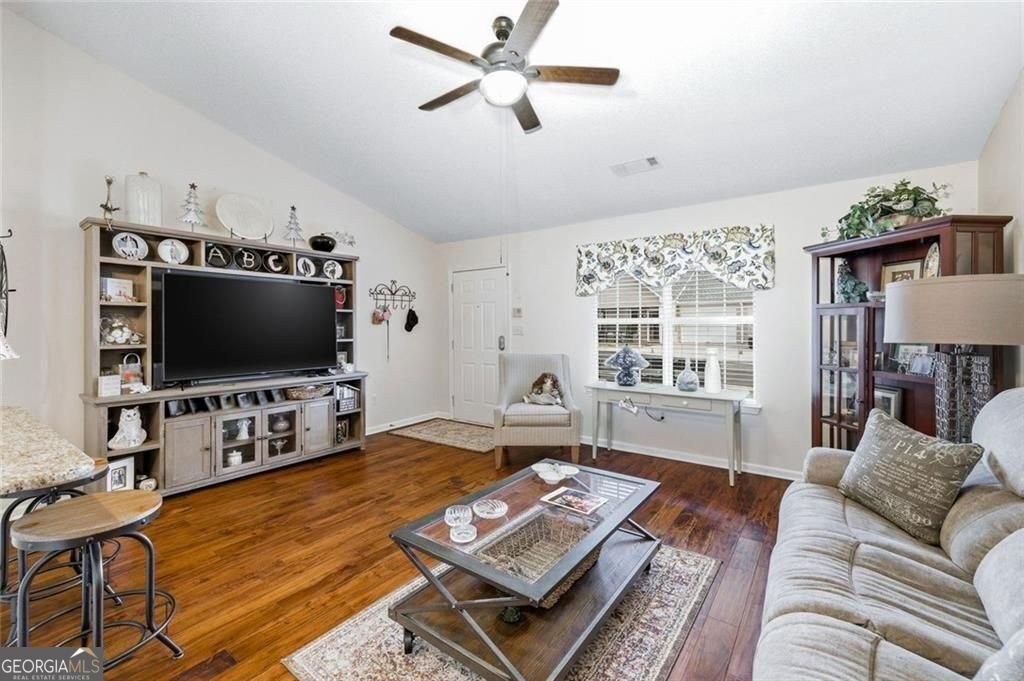 2982 Bentley Park Circle Gainesville - Photo 7